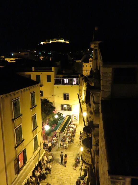 Apartments Cico Šibenik Kamer foto