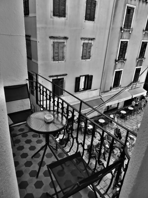 Apartments Cico Šibenik Kamer foto