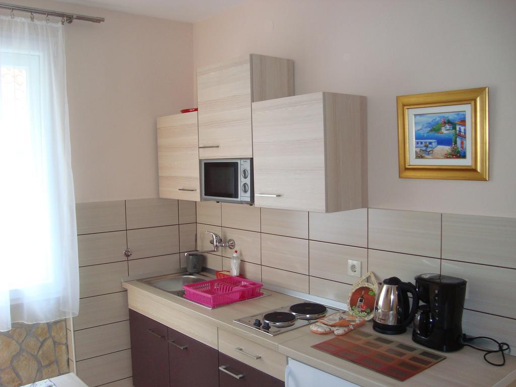 Apartments Cico Šibenik Kamer foto